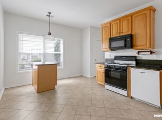 1590 River Oak Dr, Roswell, GA 30075