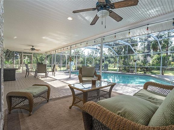 3rd image of 3558 Heritage Ln
