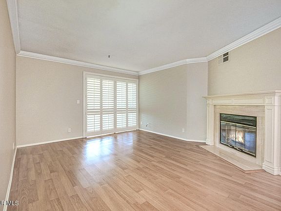 4th image of 631 Oak Run Trl Unit 111