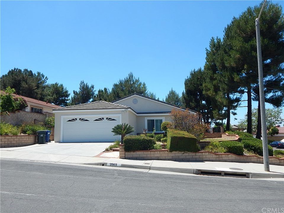 1st image of 2303 Hillman Ln