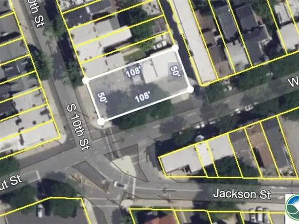 953 W Walnut St, Allentown, PA 18101