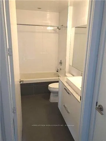 399 Adelaide St W #211 — Photo 6