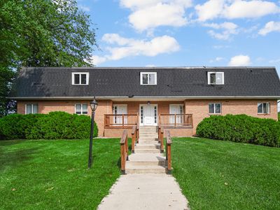 608 Glendale Blvd, Valparaiso, IN, 46383