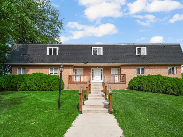 608 Glendale Blvd, Valparaiso, IN 46383