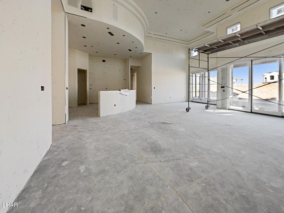 5th image of 909 Cala Rosa Dr