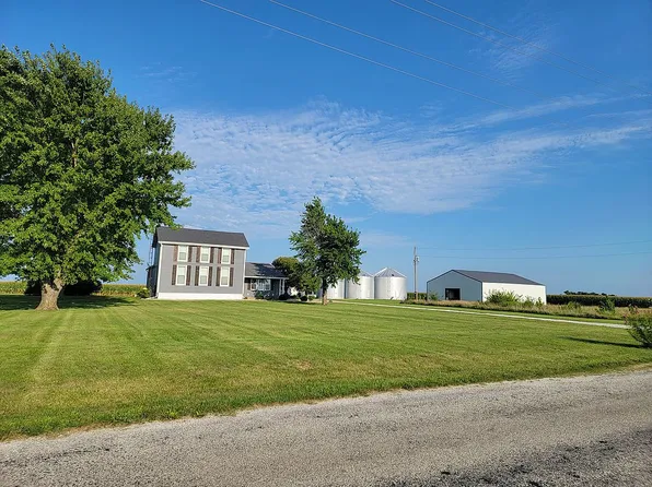 18340 N County Road 1000 E, Arcola, IL 61910