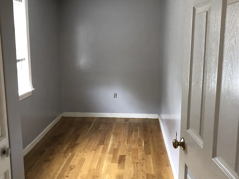 85 Glen St #1 — Photo 5