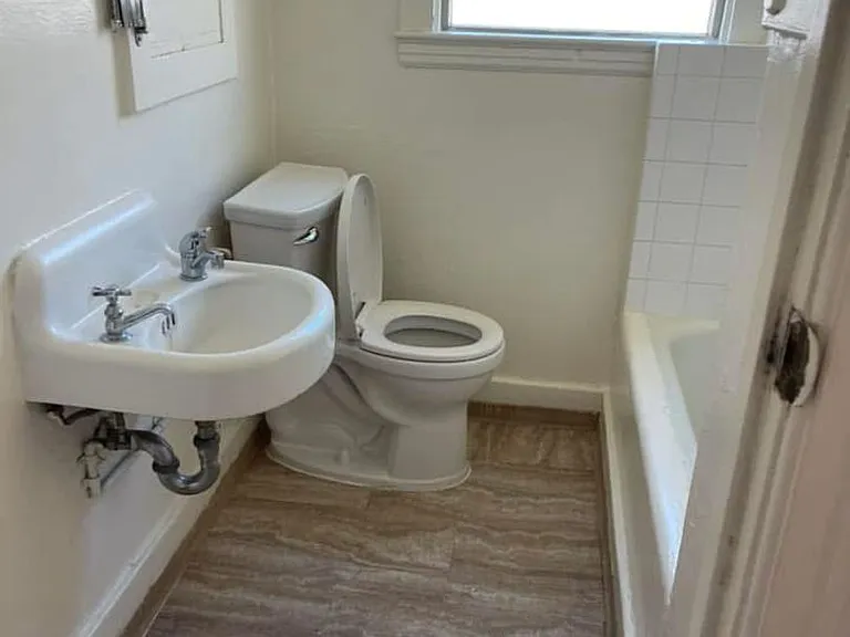2411 Durant Ave — Photo 20