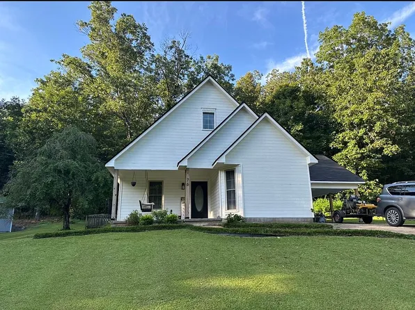 76 Cherokee Rd, Cherokee Village, AR 72529