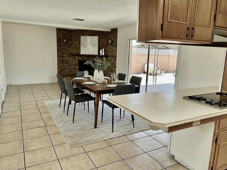1330 W Elna Rae St — Photo 6