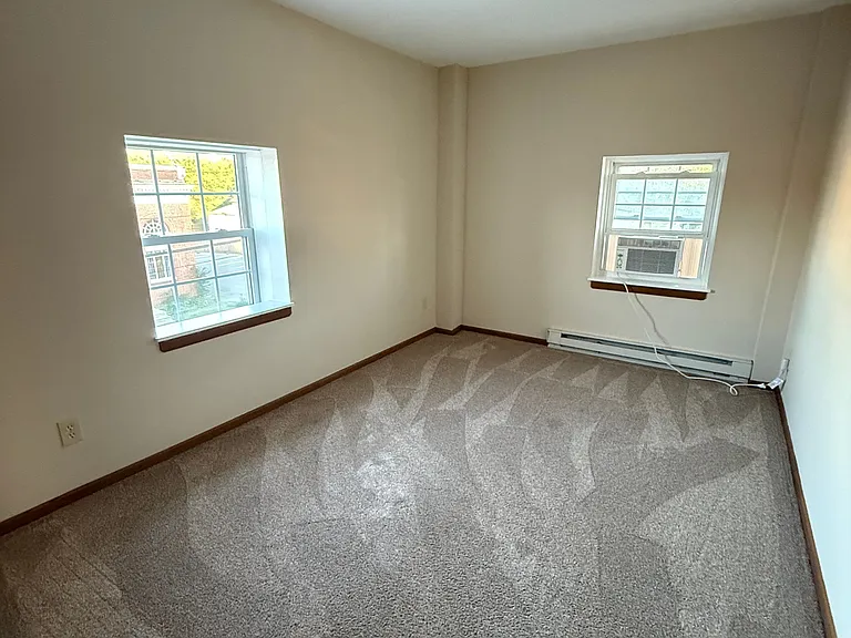 210 S Walnut St #202 — Photo 7