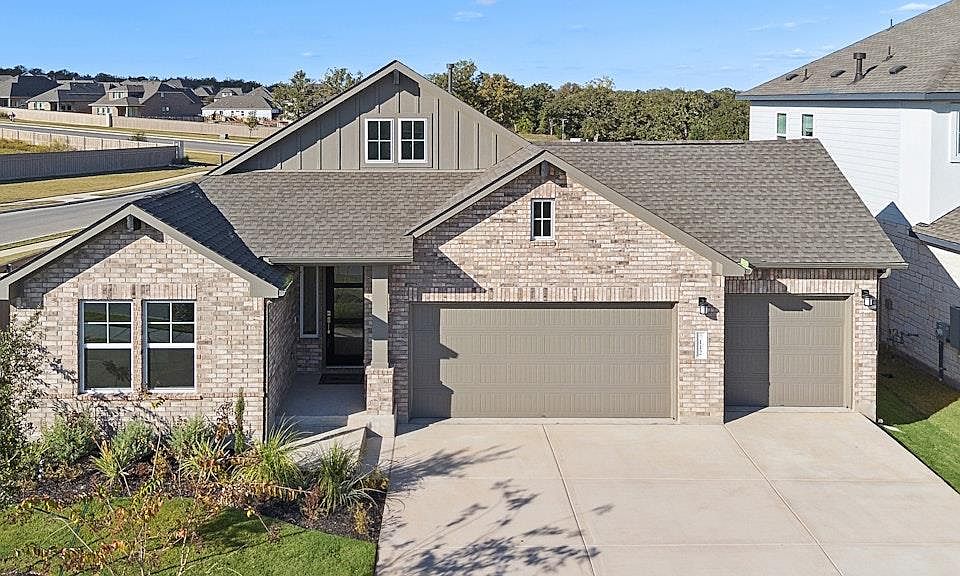 1st image of 112 Big Pine Creek Ln