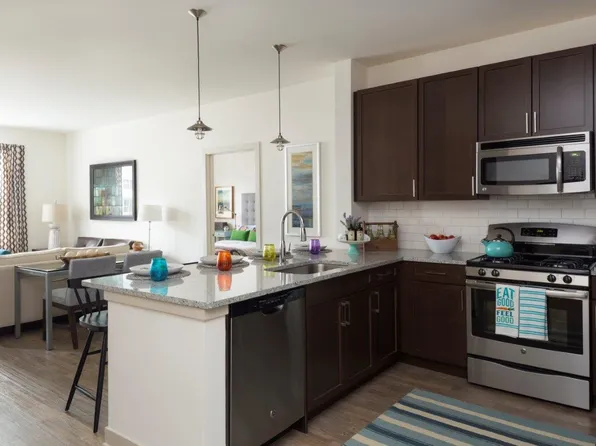 1 Kennedy Flats Apartments