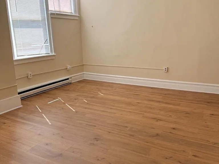 100 Main St #6 — Photo 19
