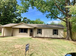 807 Angela Cir, Barling, AR 72923