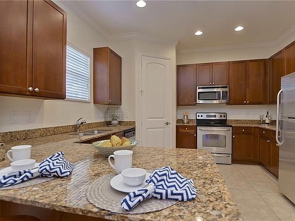 5th image of 4409 W Gray St APT 3