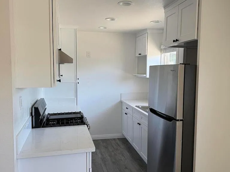 6008 Woodland St — Photo 5
