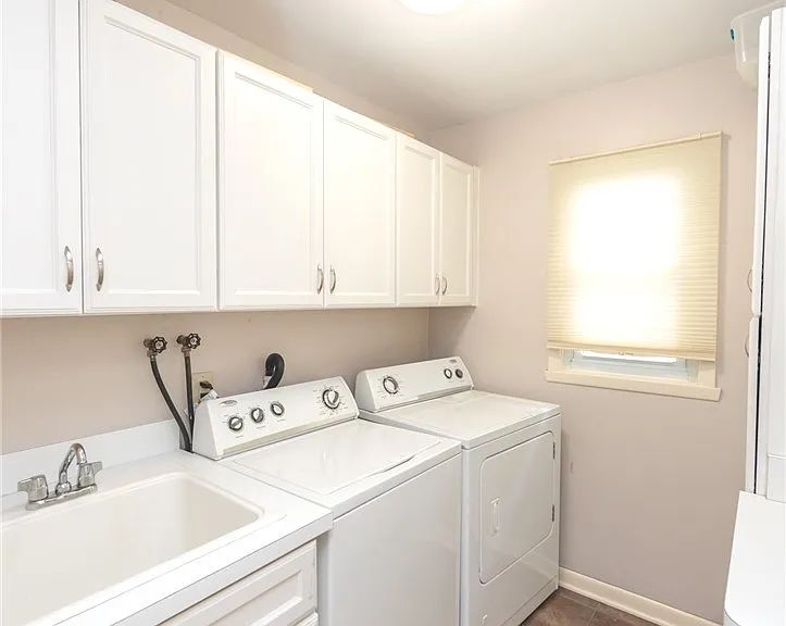 23721 Greenlawn Ave — Photo 18