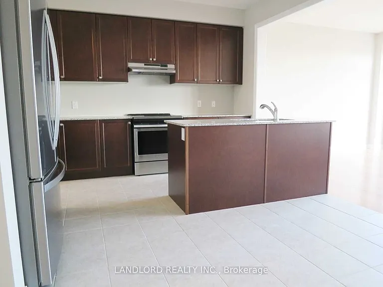 1189 Cactus Cres — Photo 5
