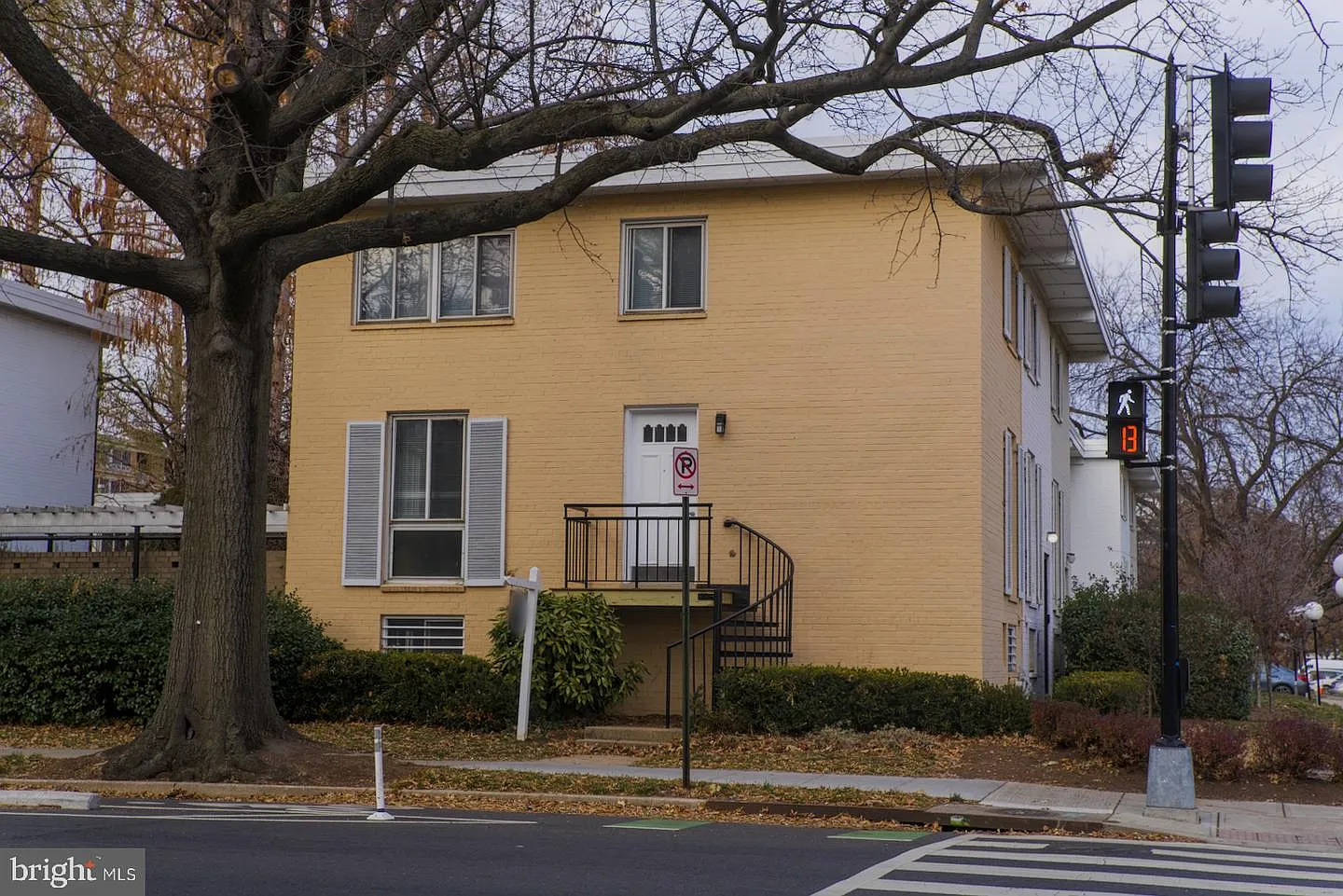 301 I St SW #108 photo 1