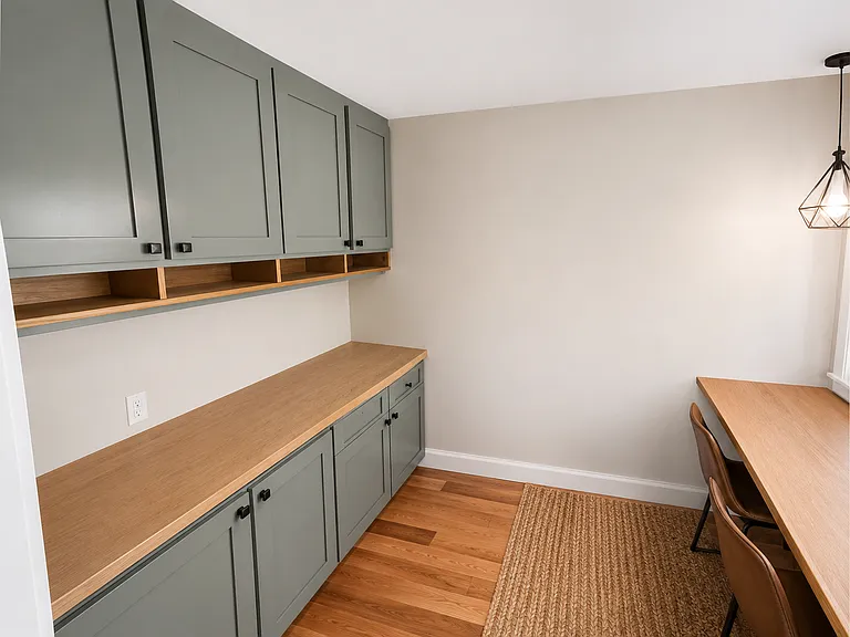818 N Main St — Photo 7