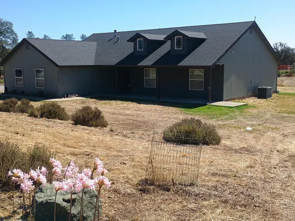21193 El Toro Ln, Redding, CA 96003