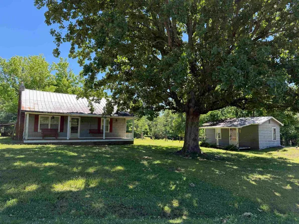 920 Salem Rd, Milledgeville, TN 38359