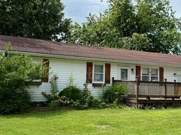 237 McQua Estates Loop, New London, MO 63459