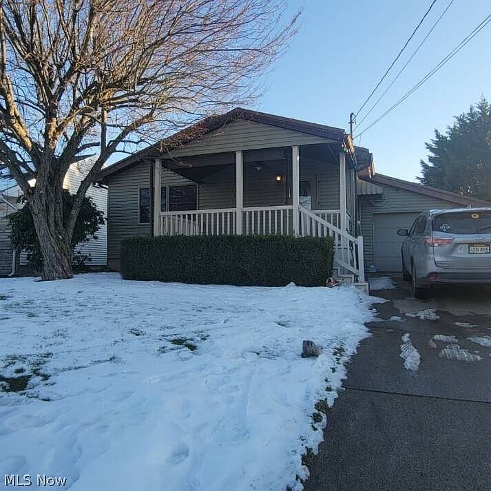 2nd image of 711 5th St