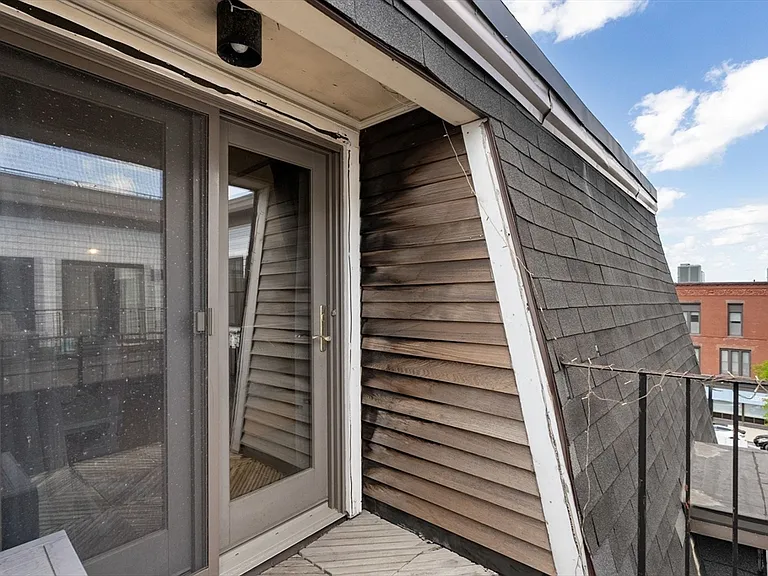 148 F St #4 — Photo 14