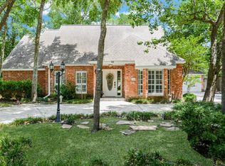 22 Huntsman Horn Cir, Spring, TX 77380