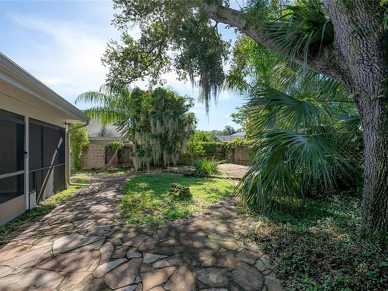 5026 Cypress Trace Dr — Photo 33