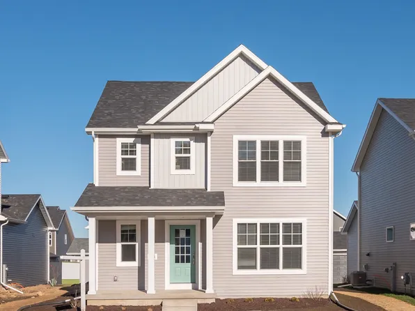 9424 Tawny Acorn Dr, Verona, WI 53593