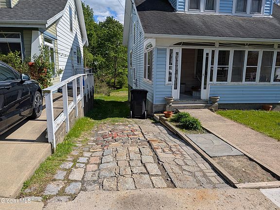 2nd image of 18 Griswold Avenue