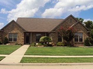 2209 Clear Creek Dr, Weatherford, TX 76087
