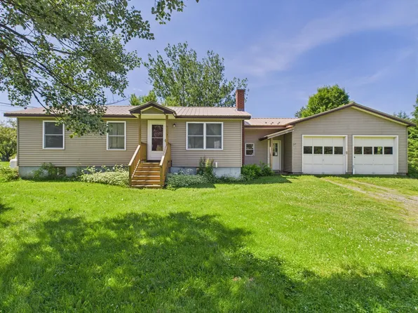 416 NH Route 26, Colebrook, NH 03576