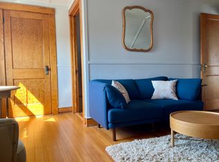 27 Freeborn St #3, Newport, RI 02840