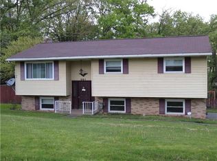 381 Moorehead Rd, Cabot, PA 16023