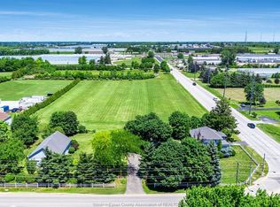 1570 Road 3 W, Kingsville, ON N9Y3A3
