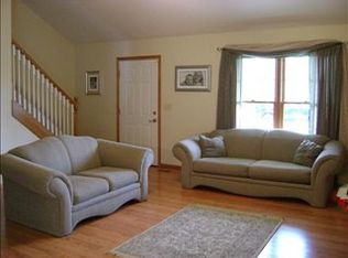 104 S Hill Ave, Knightstown, IN 46148