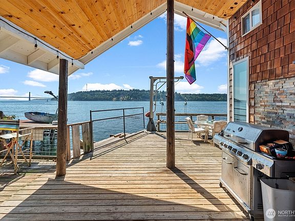 4th image of 53 N Salmon Beach