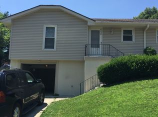 8030-8032 N Stoddard Ave, Kansas City, MO 64152