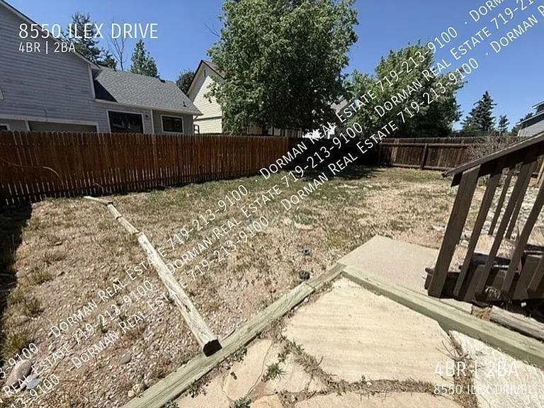 8550 Ilex Dr — Photo 16