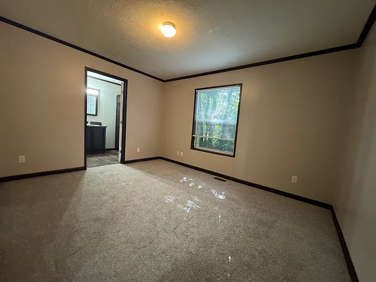 Brookside Manor — Photo 30