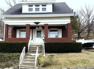 205 22nd Ave, Altoona, PA 16601