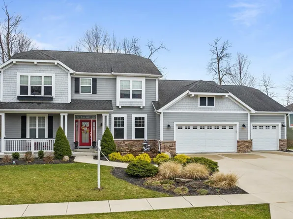 11103 Barclay Cv, Roanoke, IN 46783