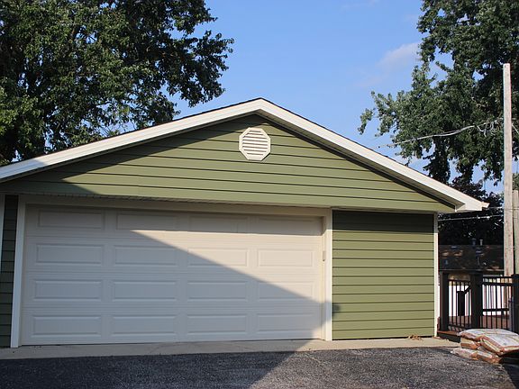 2nd image of 16150 Pamela Ct