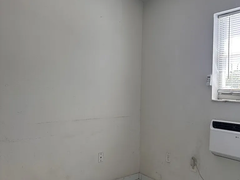 Kina Hialeah Apartments — Photo 16