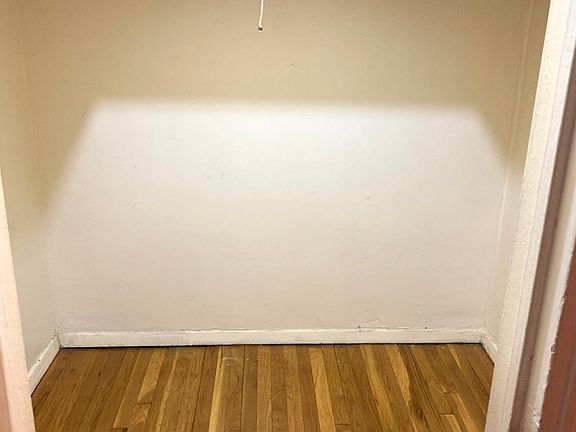 4th image of 1100 Warburton Ave APT 2J