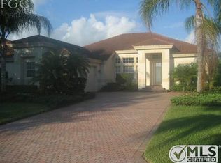 8799 New Castle Dr, Fort Myers, FL 33908